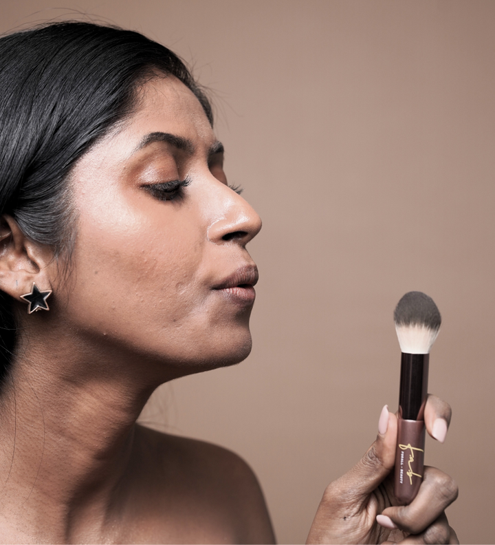 Make-Up Brush Set: Vegan Travel Friendly